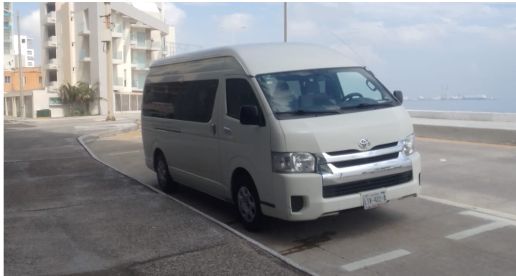 Unidad real Travelitmx para 13 pasajeros